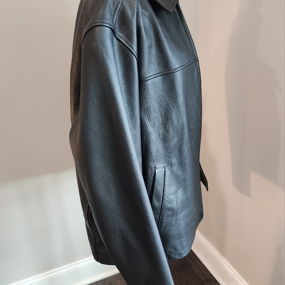 Vintage Eddie Bauer Leather Jacket 🖤 - Picture 2 of 6